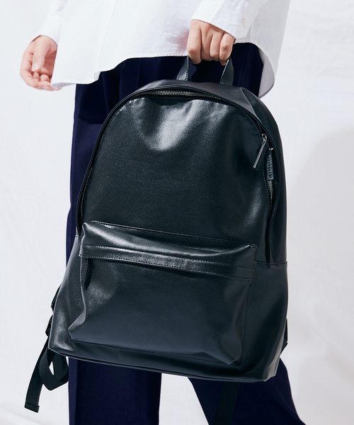 JOURNAL STANDARD(ジャーナルスタンダード)の「【WEB限定】JS LEATHER カウレザー デイバック 19L(バックパック/リュック・メンズ・ブラック・FREE)」の5枚目の写真
