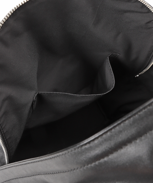 JOURNAL STANDARD(ジャーナルスタンダード)の「【WEB限定】JS LEATHER カウレザー デイバック 19L(バックパック/リュック・メンズ・ブラック・FREE)」の15枚目の写真