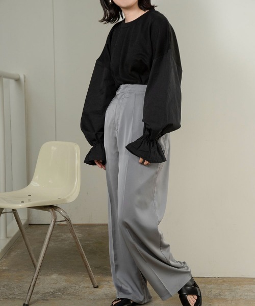 lawgy（ラウジー）の「cut docking sleeve gather tops（その他トップス・レディース・ホワイト/ブラック・FREE）」の8枚目の写真