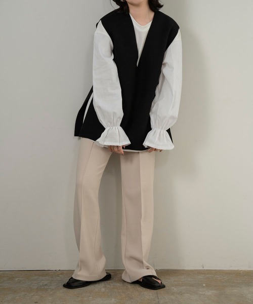 lawgy（ラウジー）の「cut docking sleeve gather tops（その他トップス・レディース・ホワイト/ブラック・FREE）」の3枚目の写真