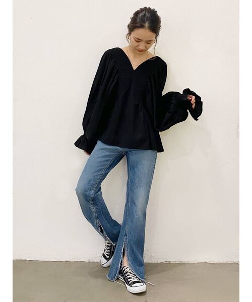 Ungrid（アングリッド）の「フロントギャザーボリュームブラウス（シャツ/ブラウス・レディース・ブラック/レッド/オフホワイト・FREE）」の16枚目の写真