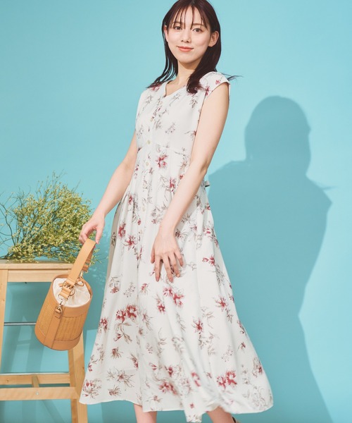 美品！noela ノエラ ラインフラワーワンピ ピンク S Noela（ノエラ）の「ラインフラワーワンピース（ワンピース