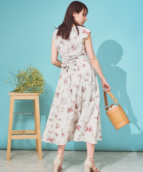 【限定カラー】ペイントラインフラワーワンピース　ノエラ Noela（ノエラ）の「【WEB限定カラーあり】ペイントライン