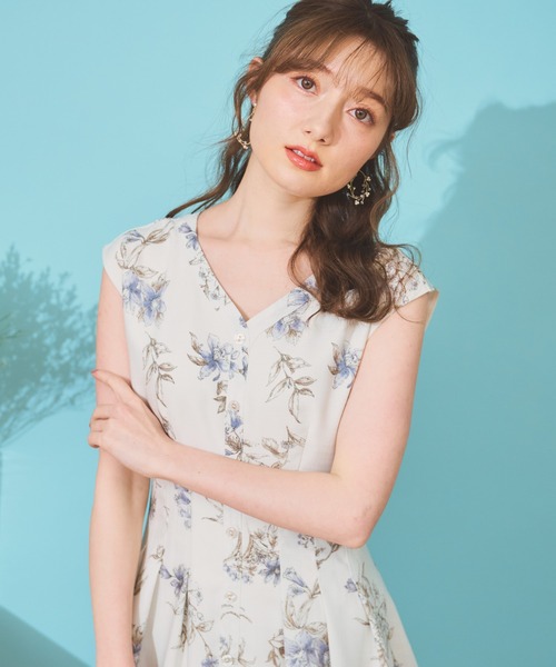 【限定カラー】ペイントラインフラワーワンピース　ノエラ Noela（ノエラ）の「【WEB限定カラーあり】ペイントライン