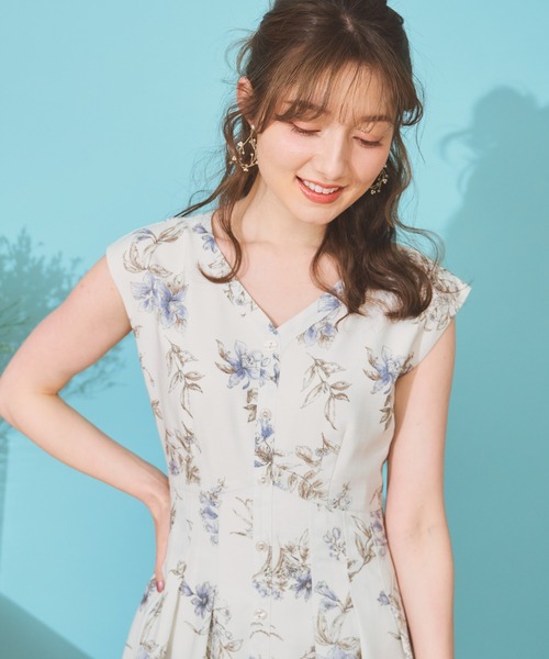 NOELA(ノエラ)の「【WEB限定カラーあり】ペイントラインフラワーワンピース(ワンピース・レディース・ブルー/ピンク/イエロー/その他1・S/M)」の16枚目の写真