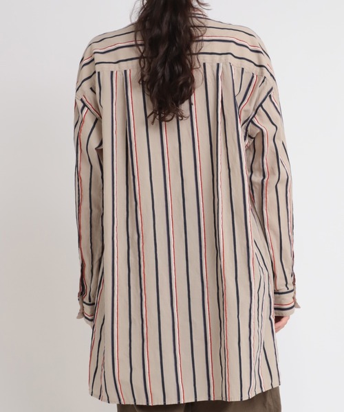 RNA-N（アールエヌエーエヌ）の「B2695 モールストライプシャツ（シャツ/ブラウス・レディース・ダークブラウン/ベージュ/ライトグリーン・MEDIUM）」の16枚目の写真