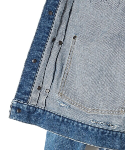 Needles（ニードルス）の「NEEDLES:〈手洗い可能〉パピヨンパッチジーンジャケット（ブルゾン・レディース・ブルー・ONE SIZE）」の8枚目の写真