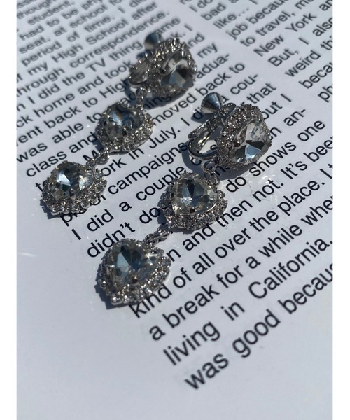 WC（ダブル シー）の「3連ビジューイヤリング（イヤリング・レディース・その他1/その他2・FREE）」の10枚目の写真