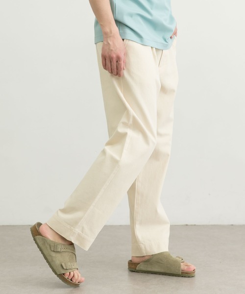 URBAN RESEARCH（アーバンリサーチ）の「URBAN RESEARCH iD　カラーチノパンツ（チノパンツ・メンズ・レッド/ブルー/グリーン/アイボリー・MEDIUM/LARGE）」の2枚目の写真