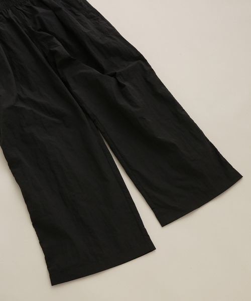 THOUSAND MILE(サウザンドマイル)の「THOUSAND MILE/別注 LIGHT SHELL WIDE PANTS(その他パンツ・メンズ・ブラック/パープル・L/S/M)」の10枚目の写真
