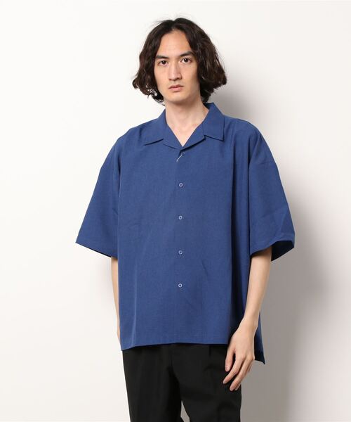 JUGLANS(ユグランス)の「【ATELANE】トロピカルS/Sサイドスリットシャツ(シャツ/ブラウス・メンズ・ブルー/グレー/ブラック・M/L)」の3枚目の写真