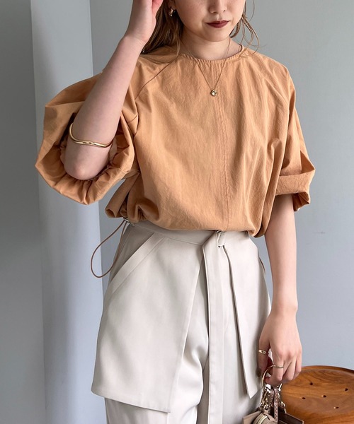 CAPRICIEUX LE'MAGE（カプリシューレマージュ）の「裾ドロストバルーンブラウス（シャツ/ブラウス・レディース・ホワイト/ブラック/オレンジ・FREE）」の18枚目の写真