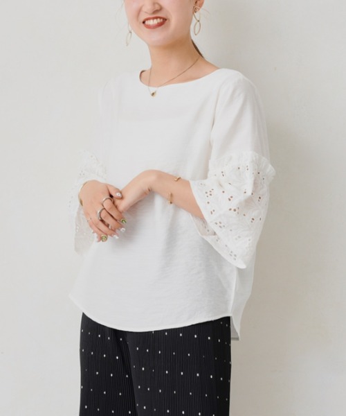 Chez toi（シェトワ）の「カットワークレースフレアスリーブブラウス（シャツ/ブラウス・レディース・イエロー/ブラック/オフホワイト/ブルー・FREE）」の16枚目の写真