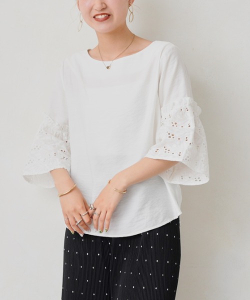 Chez toi（シェトワ）の「カットワークレースフレアスリーブブラウス（シャツ/ブラウス・レディース・イエロー/ブラック/オフホワイト/ブルー・FREE）」の18枚目の写真