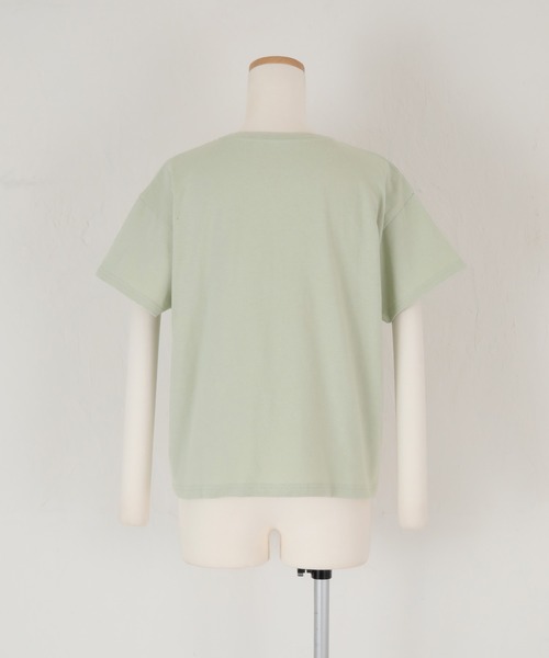 titivate(ティティベイト)の「デザインロゴプリントTシャツ(Tシャツ/カットソー・レディース・ブラック/オフホワイト/ライトグリーン・FREE)」の17枚目の写真