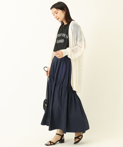 a.v.v(アーヴェヴェ)の「ラウンドヘムロゴTシャツ(Tシャツ/カットソー・レディース・ホワイト/ブラック・34/36/38/40/42)」の11枚目の写真