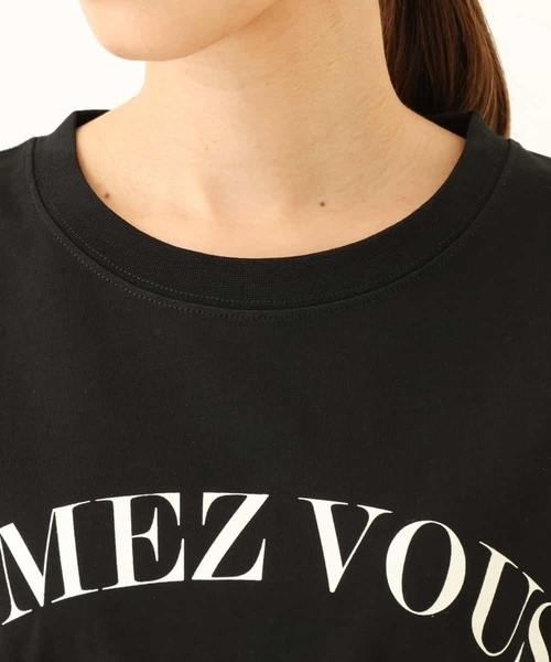 a.v.v(アーヴェヴェ)の「ラウンドヘムロゴTシャツ(Tシャツ/カットソー・レディース・ホワイト/ブラック・34/36/38/40/42)」の19枚目の写真