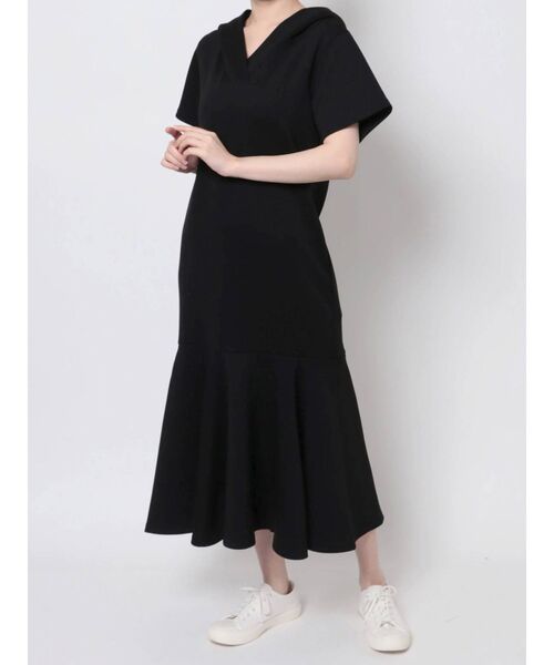 COTORICA（コトリカ）の「ショートスリーブマーメイドフードワンピース（ワンピース・レディース・ブラック/ネイビー/アイボリー・SMALL/MEDIUM）」の2枚目の写真