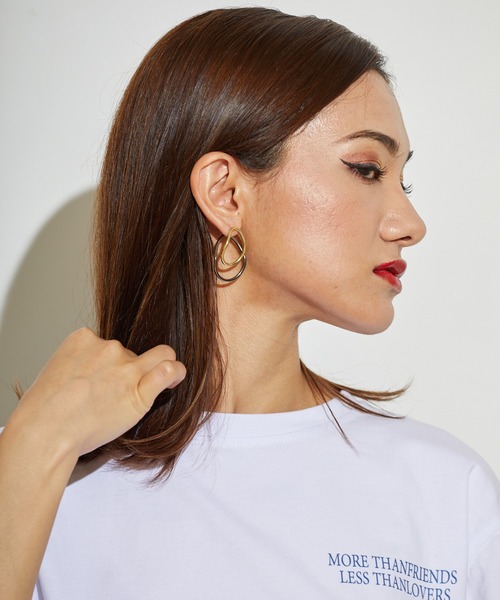 L.H.P(エルエイチピー)の「courage/クラージュ/楕円ピアス(ピアス(両耳用)・レディース・ゴールド・F)」の13枚目の写真