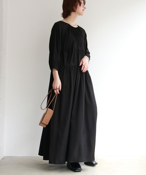 notch.（ノッチ）の「【高身長さんサイズ有】ギャザーティアードワンピース（ワンピース・レディース・ブラック/グリーン・TM/M）」の6枚目の写真