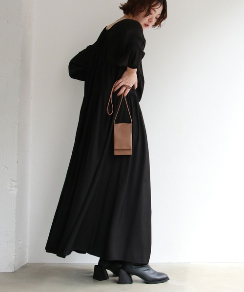 notch.（ノッチ）の「【高身長さんサイズ有】ギャザーティアードワンピース（ワンピース・レディース・ブラック/グリーン・TM/M）」の11枚目の写真