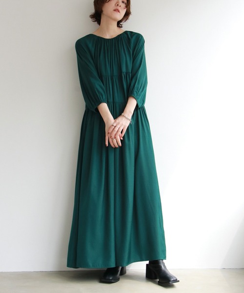 notch.（ノッチ）の「【高身長さんサイズ有】ギャザーティアードワンピース（ワンピース・レディース・ブラック/グリーン・TM/M）」の4枚目の写真
