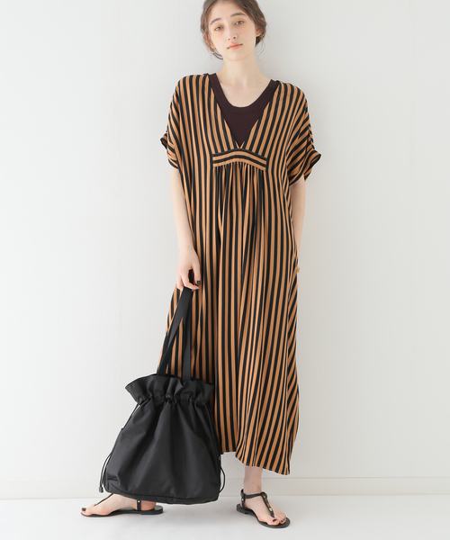 JOURNAL STANDARD relume（ジャーナルスタンダード　レリューム）の「ロンドンストライプカフタンワンピース（ワンピース・レディース・ブラック/ベージュ・FREE）」の10枚目の写真