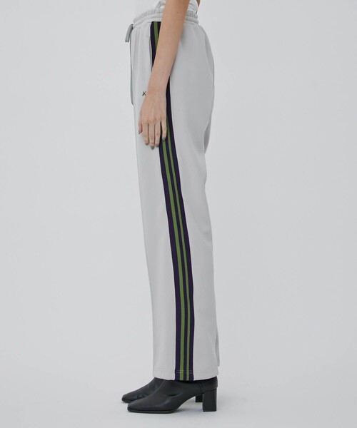 CITY TOKYO（シティトウキョウ）の「【手洗い可能】【UVカット】【抗ピリング】TOKYOパーフェクショントラックジャージパンツ【A＋TOKYO / エープラストウキョウ】（その他パンツ・レディース・ホワイト/ライトグレー/パープル/ネイビー/ブラウン・1/2）」の18枚目の写真