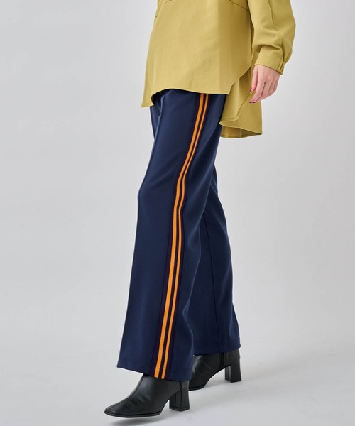 CITY TOKYO（シティトウキョウ）の「【手洗い可能】【UVカット】【抗ピリング】TOKYOパーフェクショントラックジャージパンツ【A＋TOKYO / エープラストウキョウ】（その他パンツ・レディース・ホワイト/ライトグレー/パープル/ネイビー/ブラウン・1/2）」の4枚目の写真