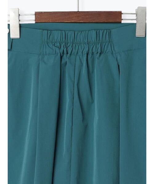 Te chichi（テチチ）の「サイドジップタフタタックフレアスカート（スカート・レディース・ネイビー/ブラウン/グリーン・MEDIUM/SMALL）」の22枚目の写真