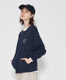 【UNISEX】YALE刺繍クルーネックプルオーバー