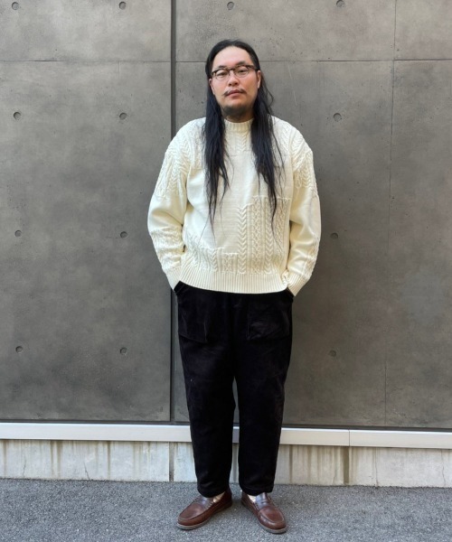 BEAVER（ビーバー）の「B omnivore/ビーオムニボー　SWITCHING CREW NECK SWEATER（ニット/セーター・メンズ・ブラック/アイボリー・M/L）」の12枚目の写真