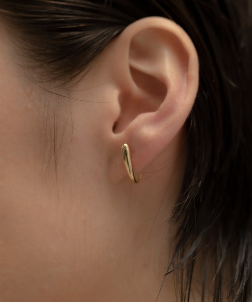 novice（ノーヴィス）の「【novice】Mini Drop Pierce（ピアス（両耳用）・レディース・シルバー/ゴールド・FREE）」の2枚目の写真