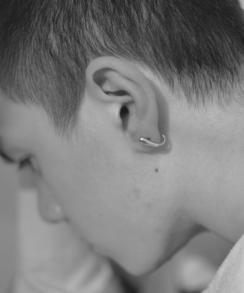 novice（ノーヴィス）の「【novice】Mini Drop Pierce（ピアス（両耳用）・レディース・シルバー/ゴールド・FREE）」の14枚目の写真