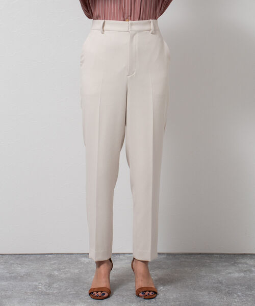 NOLLEY’S(ノーリーズ)の「ウォッシャブルダブルクロススーツパンツ(その他パンツ・レディース・ベージュ/ネイビー・40/38/36)」の10枚目の写真
