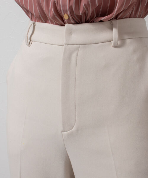 NOLLEY’S(ノーリーズ)の「ウォッシャブルダブルクロススーツパンツ(その他パンツ・レディース・ベージュ/ネイビー・40/38/36)」の5枚目の写真