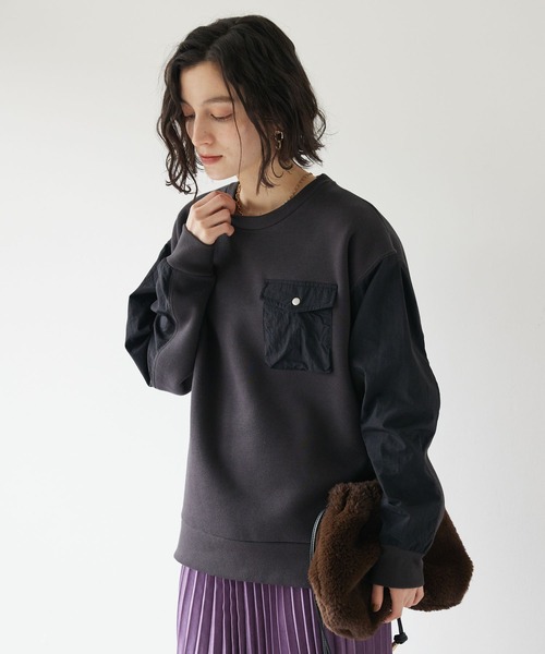 CRAFT STANDARD BOUTIQUE（クラフトスタンダードブティック）の「切替デザイン裏毛プルオーバー（スウェット・レディース・アイボリー/チャコールグレー・FREE）」の2枚目の写真