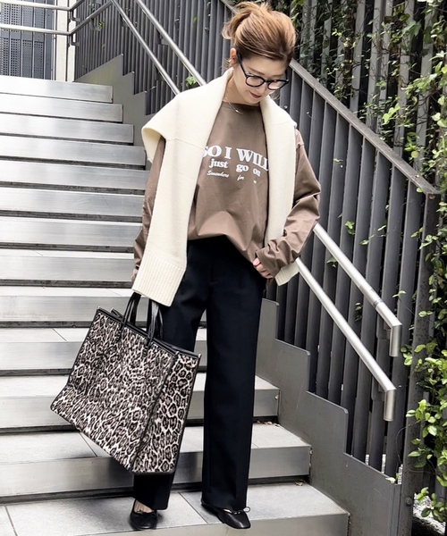 Spick & Span(スピックアンドスパン)の「コットンシルケットロゴロンT(Tシャツ/カットソー・レディース・ホワイト/モカ・FREE)」の11枚目の写真