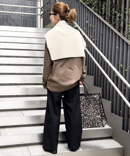 Spick & Span(スピックアンドスパン)の「コットンシルケットロゴロンT(Tシャツ/カットソー・レディース・ホワイト/モカ・FREE)」の13枚目の写真