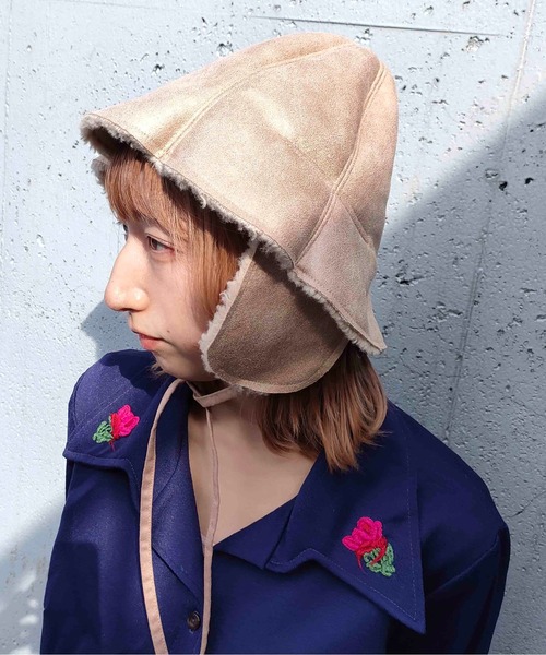 Casselini(キャセリーニ)の「Casselini(キャセリーニ)イヤマフ付きチューリップハット(ハット・レディース・ブラック/イエロー/ベージュ・FREE)」の18枚目の写真