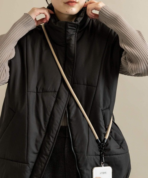 SMELLY（スメリー）の「ワイドスマホショルダー（スマホグッズ・レディース・ブラック/ベージュ/グレー・-）」の7枚目の写真