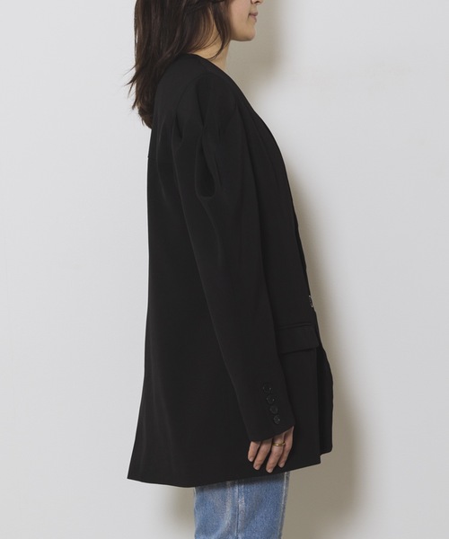 led.tokyo（レッドトウキョウ）の「【led.tokyo】ショルダーコンシャスルーズノーカラージャケット（テーラードジャケット・レディース・ブラック/ベージュ・FREE）」の10枚目の写真