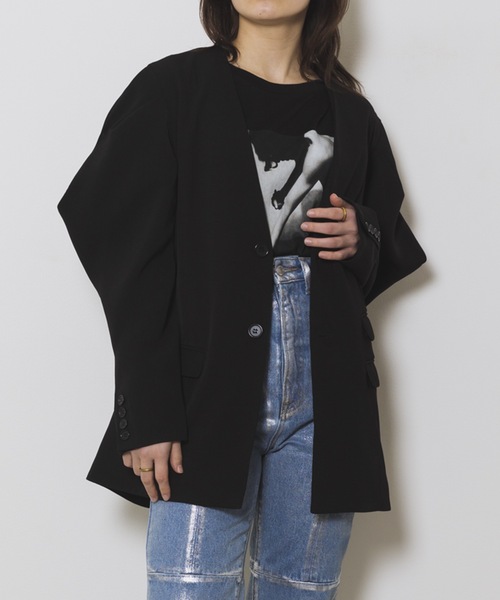 led.tokyo（レッドトウキョウ）の「【led.tokyo】ショルダーコンシャスルーズノーカラージャケット（テーラードジャケット・レディース・ブラック/ベージュ・FREE）」の8枚目の写真