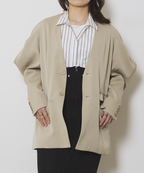 led.tokyo（レッドトウキョウ）の「【led.tokyo】ショルダーコンシャスルーズノーカラージャケット（テーラードジャケット・レディース・ブラック/ベージュ・FREE）」の5枚目の写真