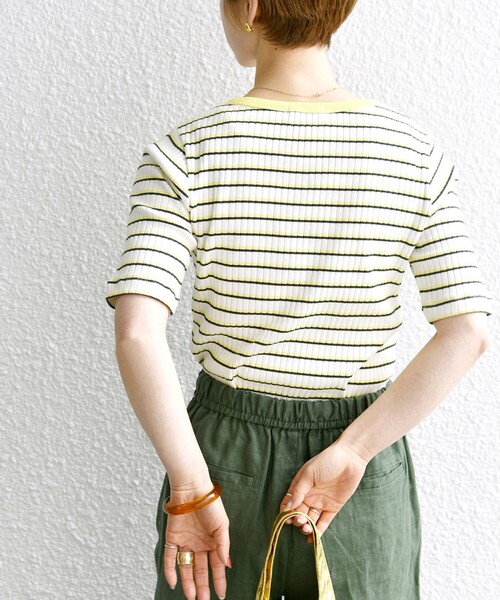 SHIPS any（シップス エニィ）の「SHIPS any:〈洗濯機可能〉テレコ リブ ハーフスリーブ TEE（Tシャツ/カットソー・レディース・ライトイエロー/ホワイト/その他/イエロー/ブラック/ブルー/ブラウン/ロイヤルブルー・ONE SIZE）」の6枚目の写真