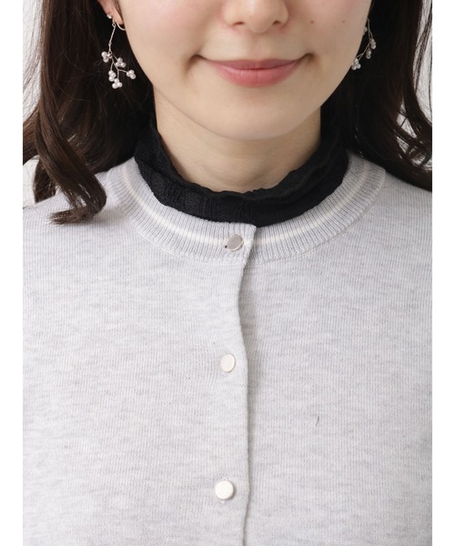 Te chichi TERRASSE(テチチテラス)の「バイカラーラインクルーカーディガン(カーディガン/ボレロ・レディース・ネイビー/イエロー/グレー・フリ-)」の9枚目の写真