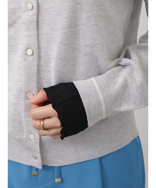 Te chichi TERRASSE(テチチテラス)の「バイカラーラインクルーカーディガン(カーディガン/ボレロ・レディース・ネイビー/イエロー/グレー・フリ-)」の11枚目の写真