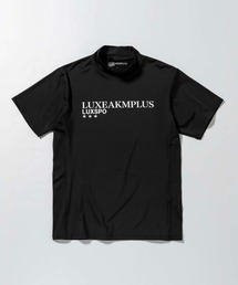 LUXEAKMPLUS(リュクスエイケイエムプラス)スポーツロゴモックネック半袖Tシャツ