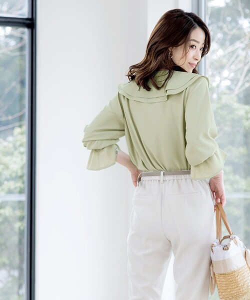 Tiaclasse（ティアクラッセ）の「【洗える】フレアカラーブラウス（シャツ/ブラウス・レディース・ミント/ブラック/オフホワイト・XXL/XL）」の13枚目の写真