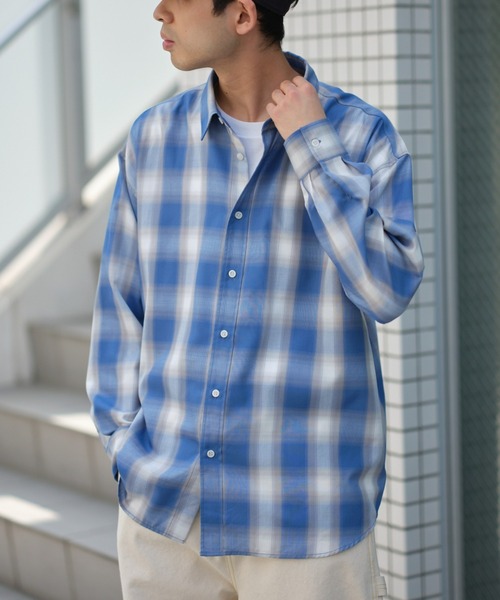 CIAOPANIC TYPY(チャオパニックティピー)の「オンブレチェックオーバーサイズレギュラーカラーシャツ(シャツ/ブラウス・メンズ・ホワイト/ブラック/イエロー/ブルー・M/L)」の4枚目の写真